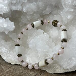 Bransoletka z kwarcu różowego i kamienia księżycowego