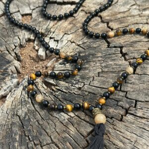 Mala z czarnego turmalinu, tygrysiego oka i cytrynu