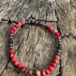 Bransoletka z jaspisu czerwonego, granatu i hematytu